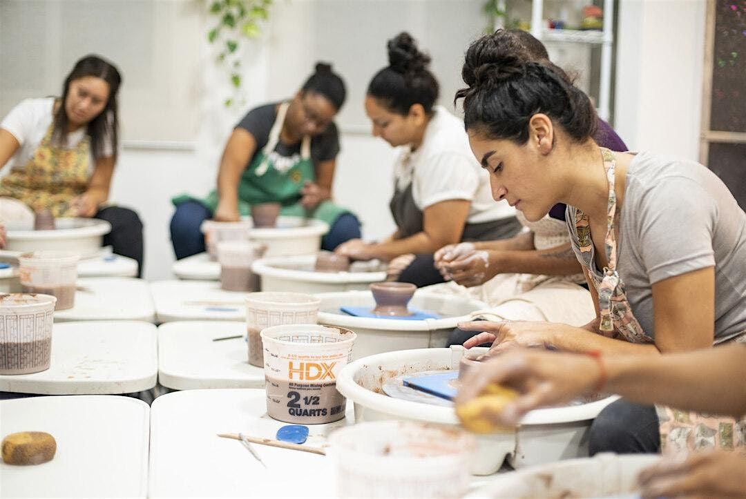 Pottery wheel class-4 weeks@1.5 hours.All skill levels.Toronto Bay\/Dundas