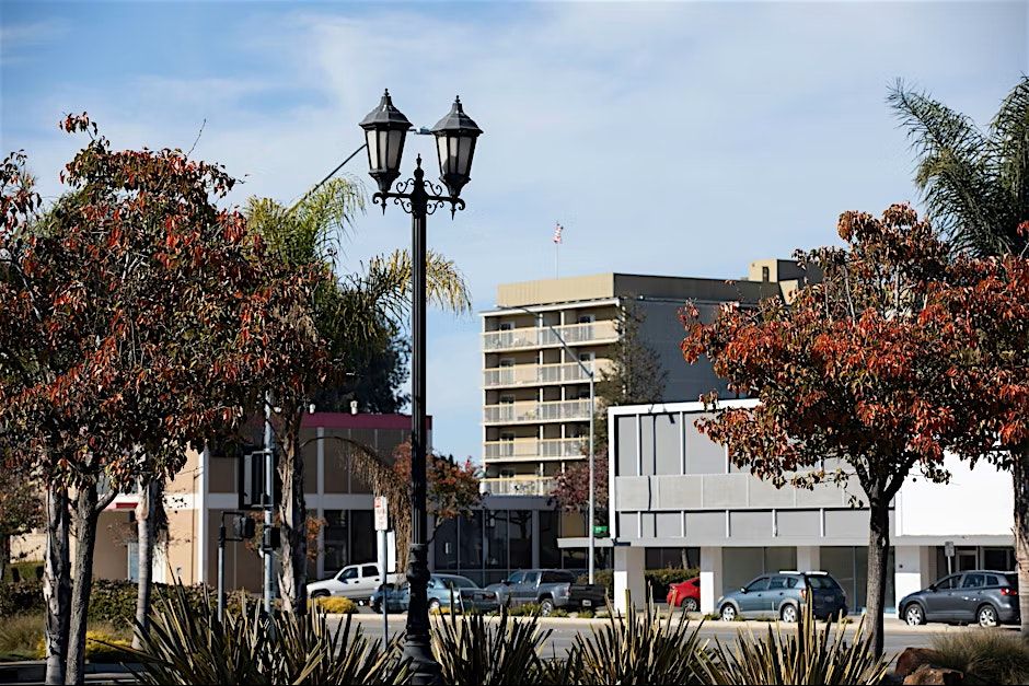 A Date Night Adventure! - Arroyo Grande's Grand Escapade