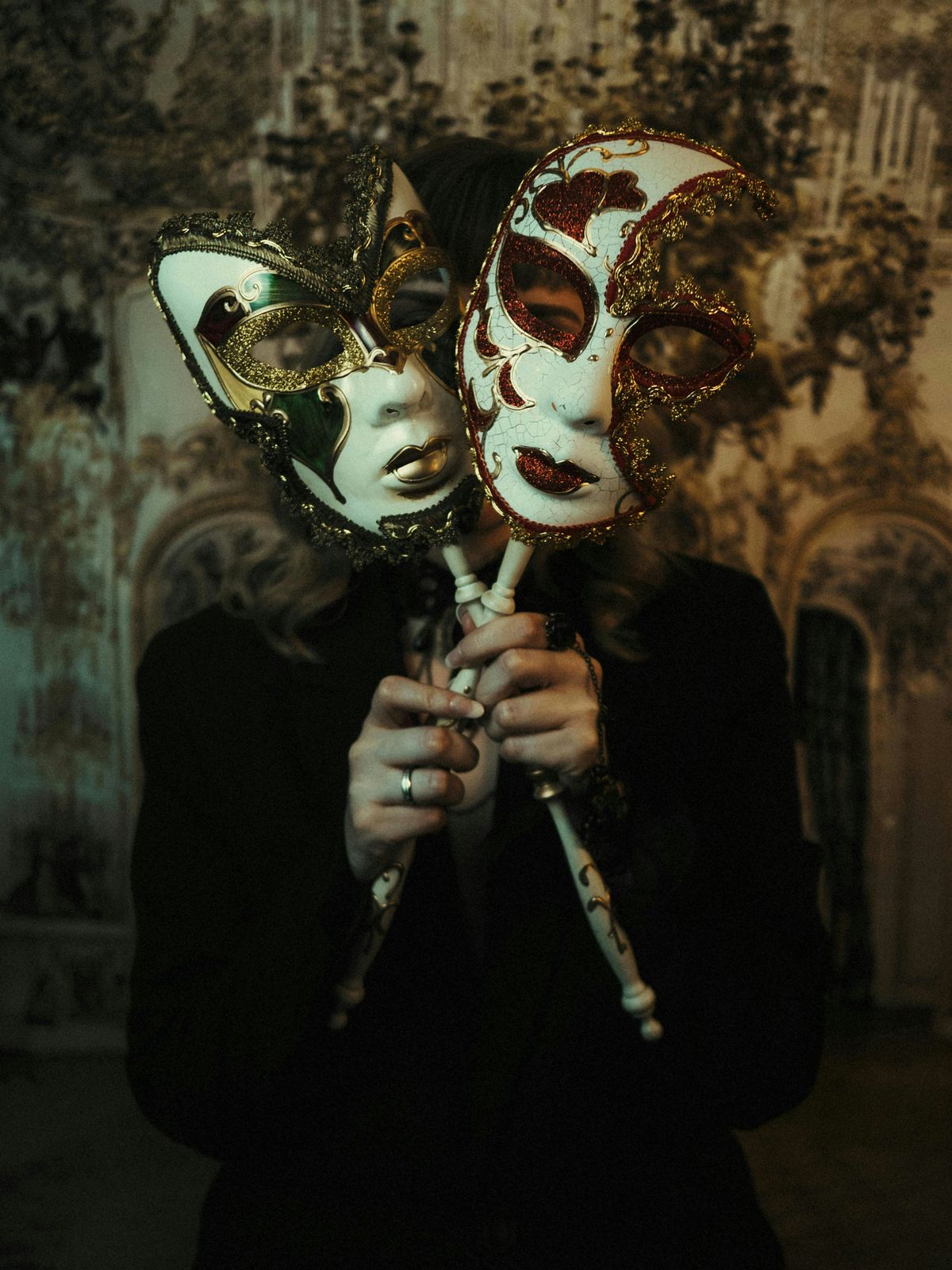 Venetian-Inspired Mask Workshop