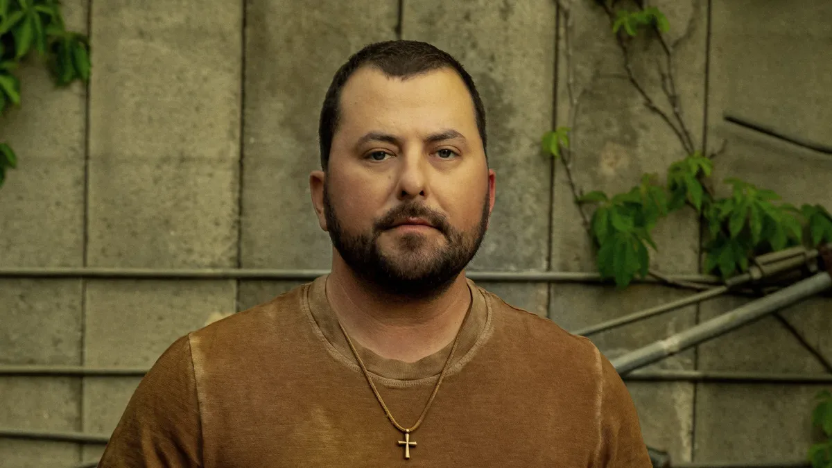Tyler Farr in Hillsdale