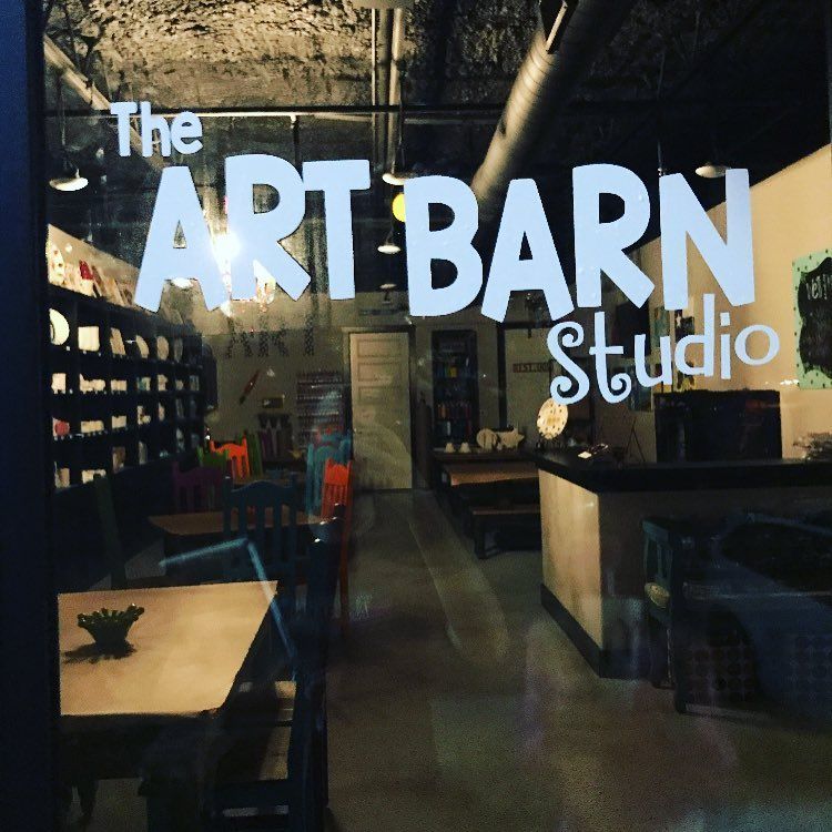 Circle Paints at the Art Barn Studio!
