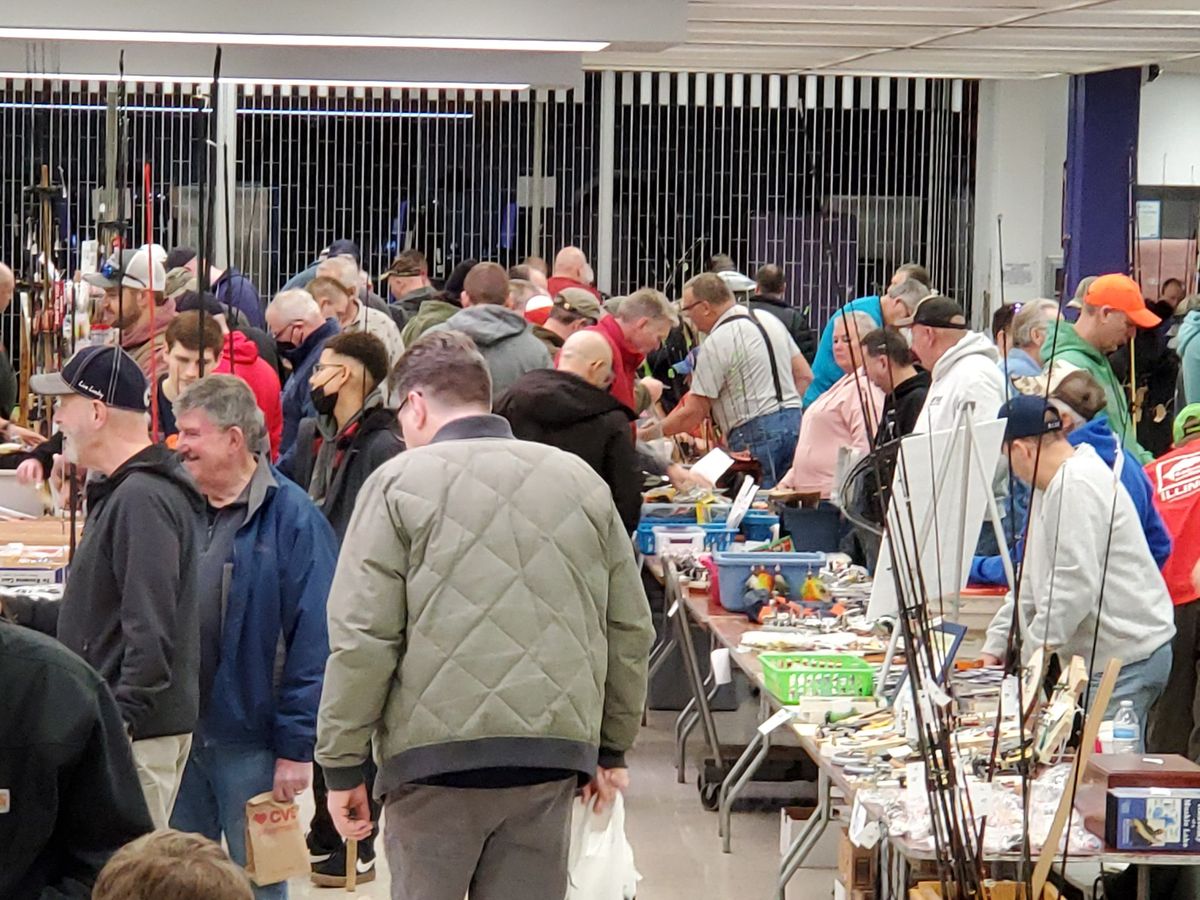 Indoor Fishing Flea Market