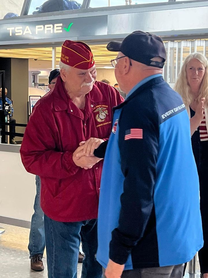 Stars and Stripes Honor Flight Greeting