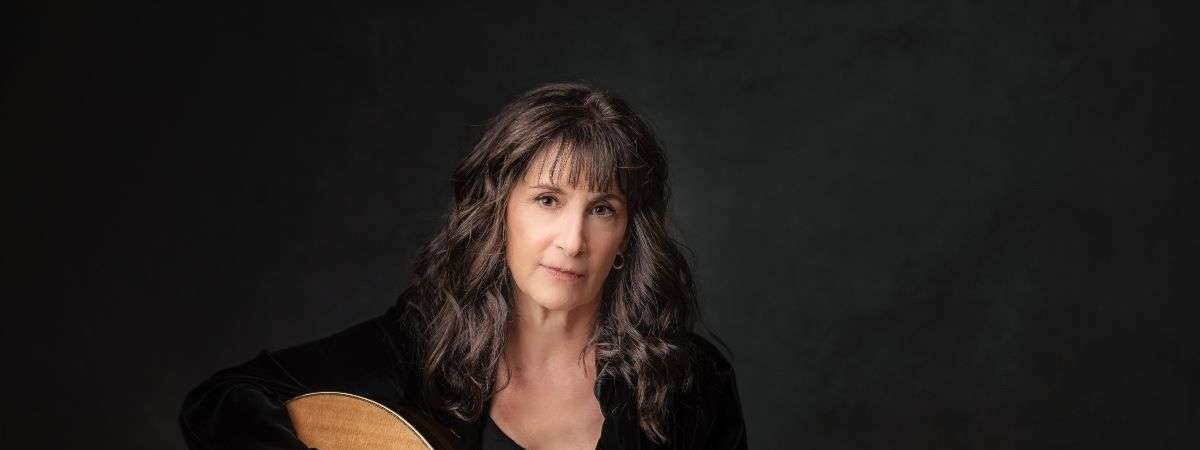 Karla Bonoff