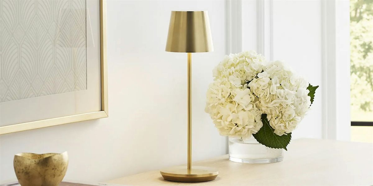 Visual Comfort Post Market Showcase