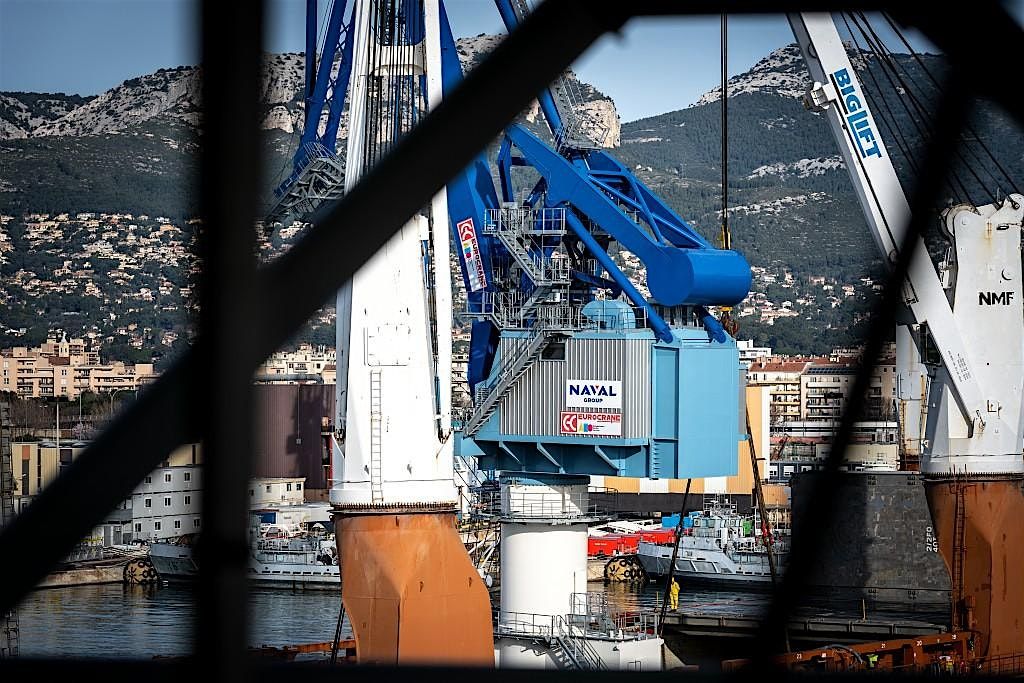 Conf\u00e9rence COMAR: le port de Toulon, une base navale tourn\u00e9e vers l'avenir