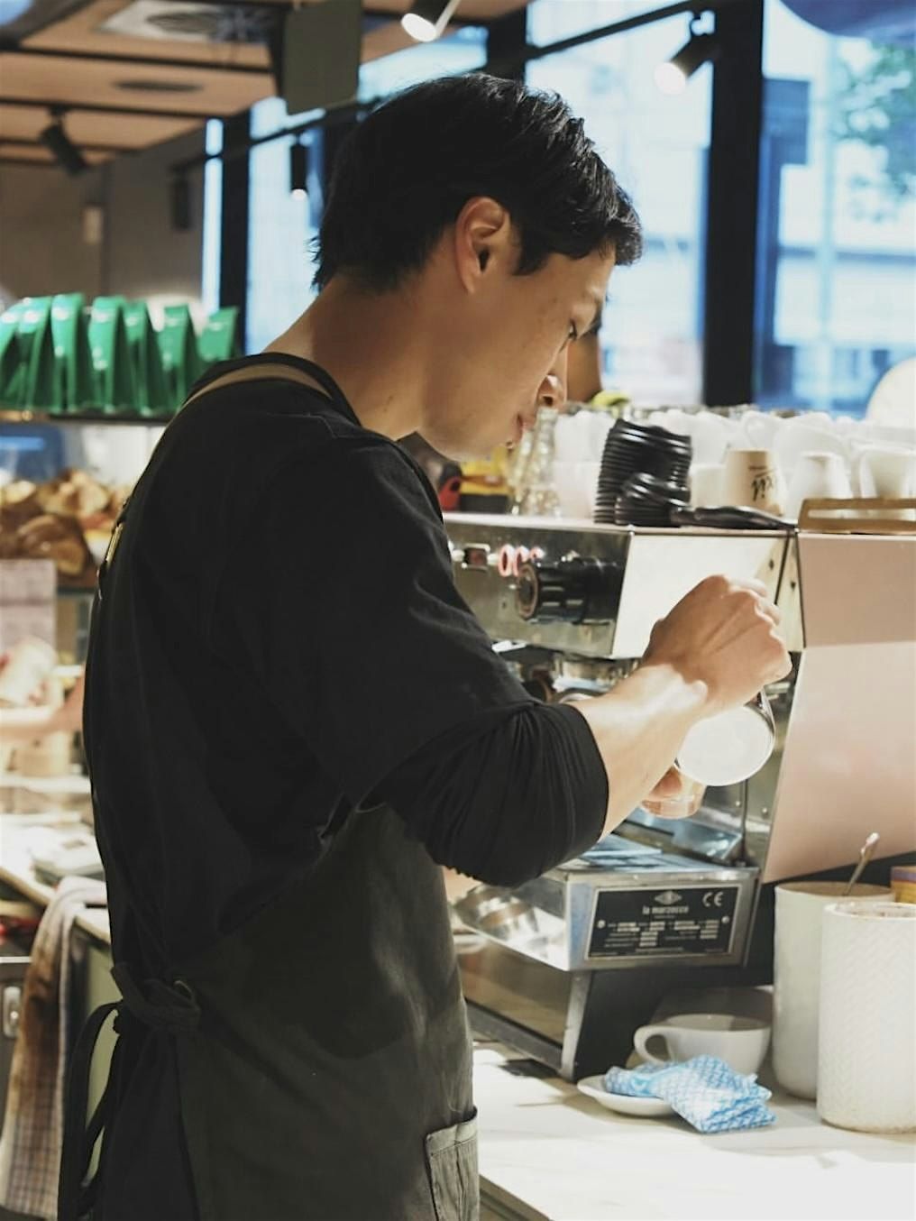 Behind the Bar - Sei Iizuka