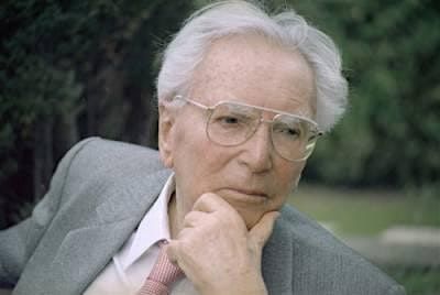 VISIT to the VIKTOR FRANKL MUSEUM - Living A Really Meaningful Life