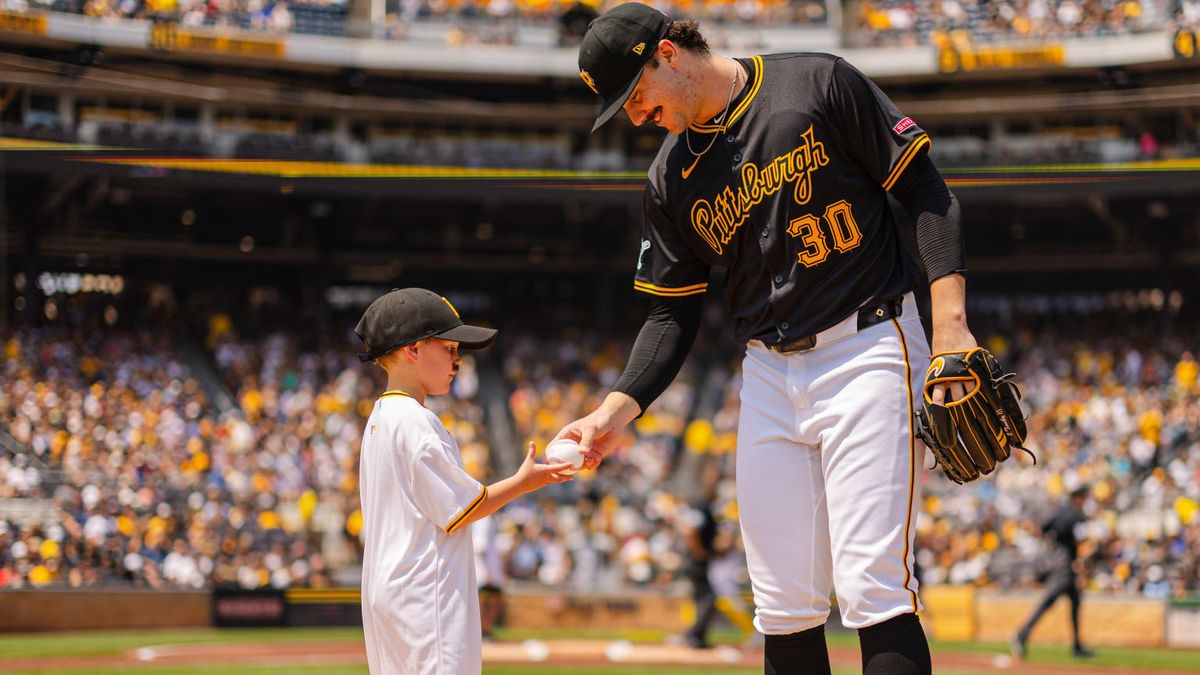 Parking Philadelphia Phillies at Pittsburgh Pirates