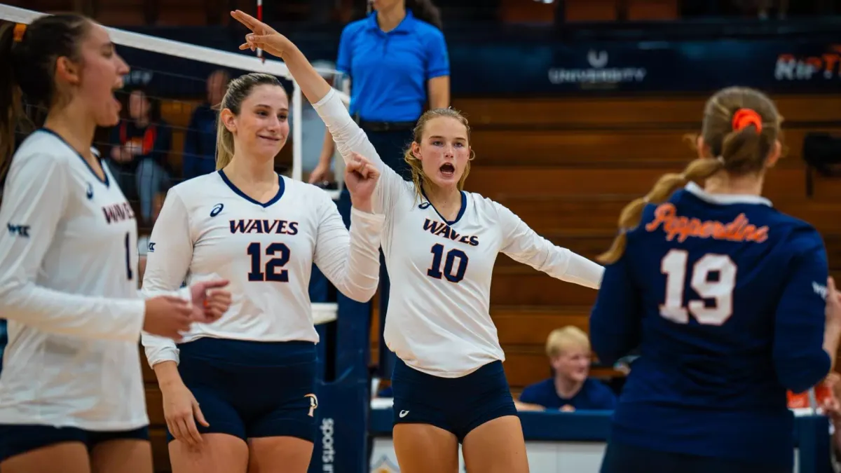 Pacific Tigers at Pepperdine Waves Womens Volleyball