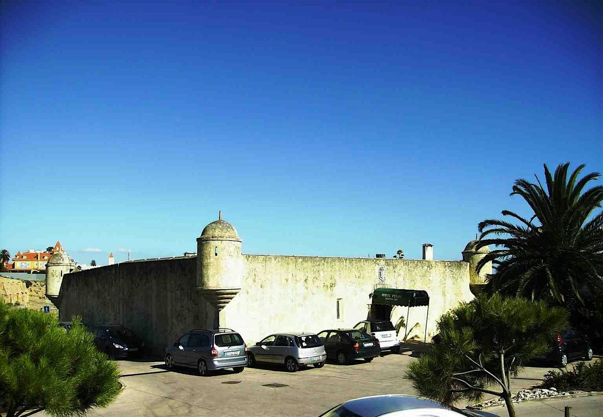 Estoril Audio Tour: Fortresses, Exiles, and Seaside Legends