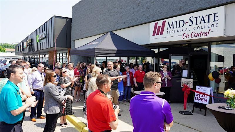 Outdoor Job Fair in Marshfield