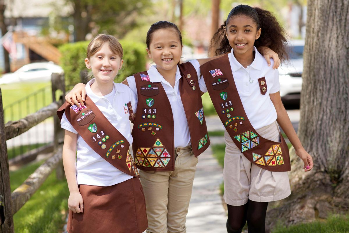 New Girl Scout Troops Forming at Dunning Library