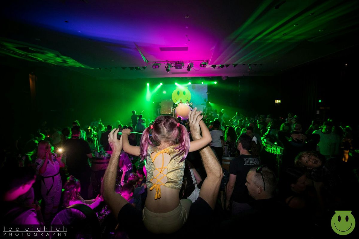 Big Fish Little Fish  - Cambridge Halloween Family Rave with Zero B
