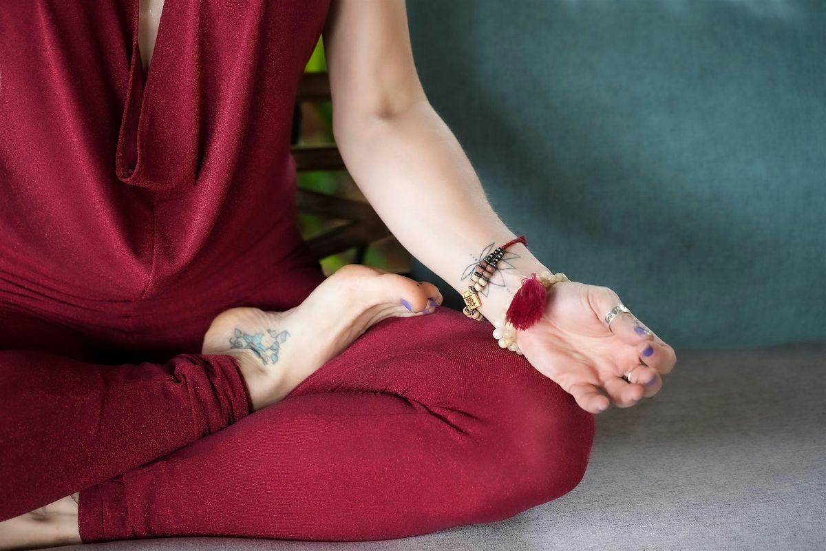 Celestial Alignment: New Moon & Winter Solstice Gathering