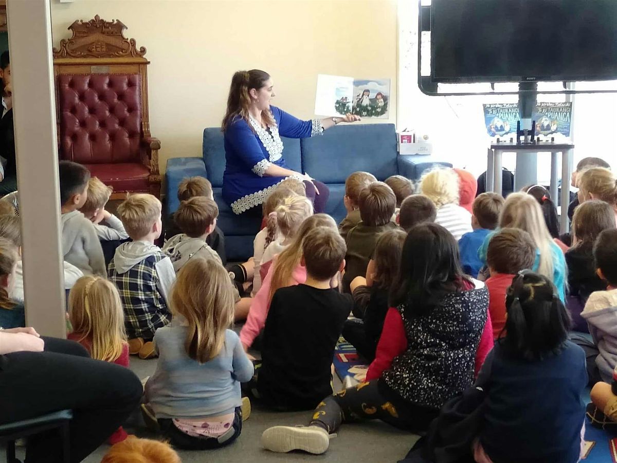 Story Telling under the Star Waka