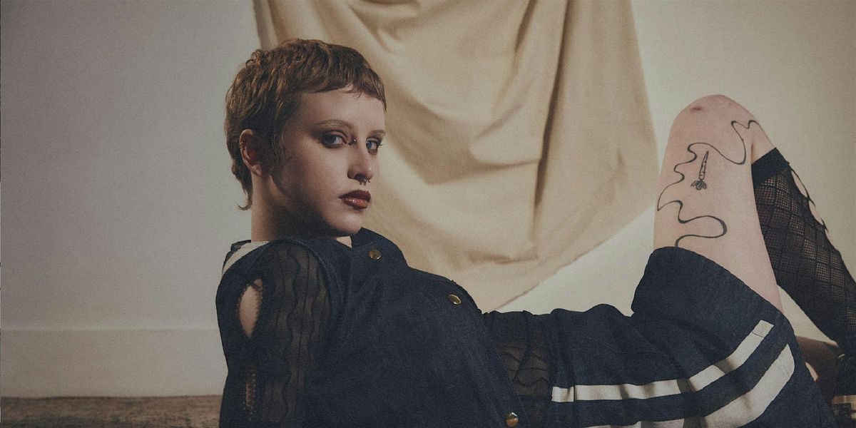 Daffo, earth 2 tiffany