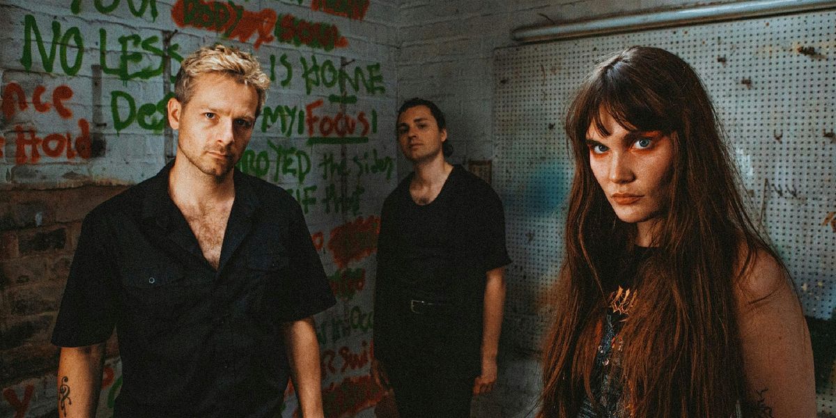 Calva Louise, Mikes Dead, Sicksenses