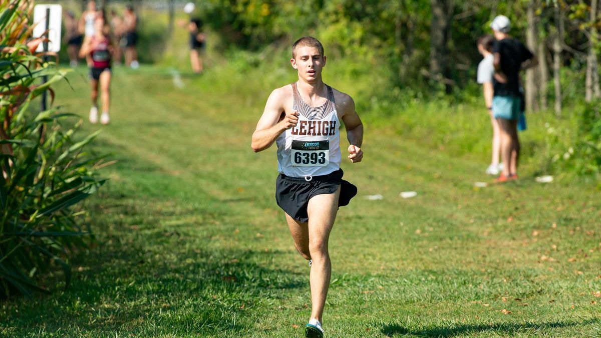 Parking Lehigh Mountain Hawks at Lafayette Leopards Womens Basketball