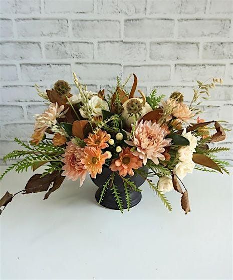 Sips and Stems- Studio Peach and Ivory Thanksgiving Centerpiece