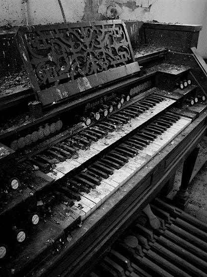 Halloween Duelling Pianos