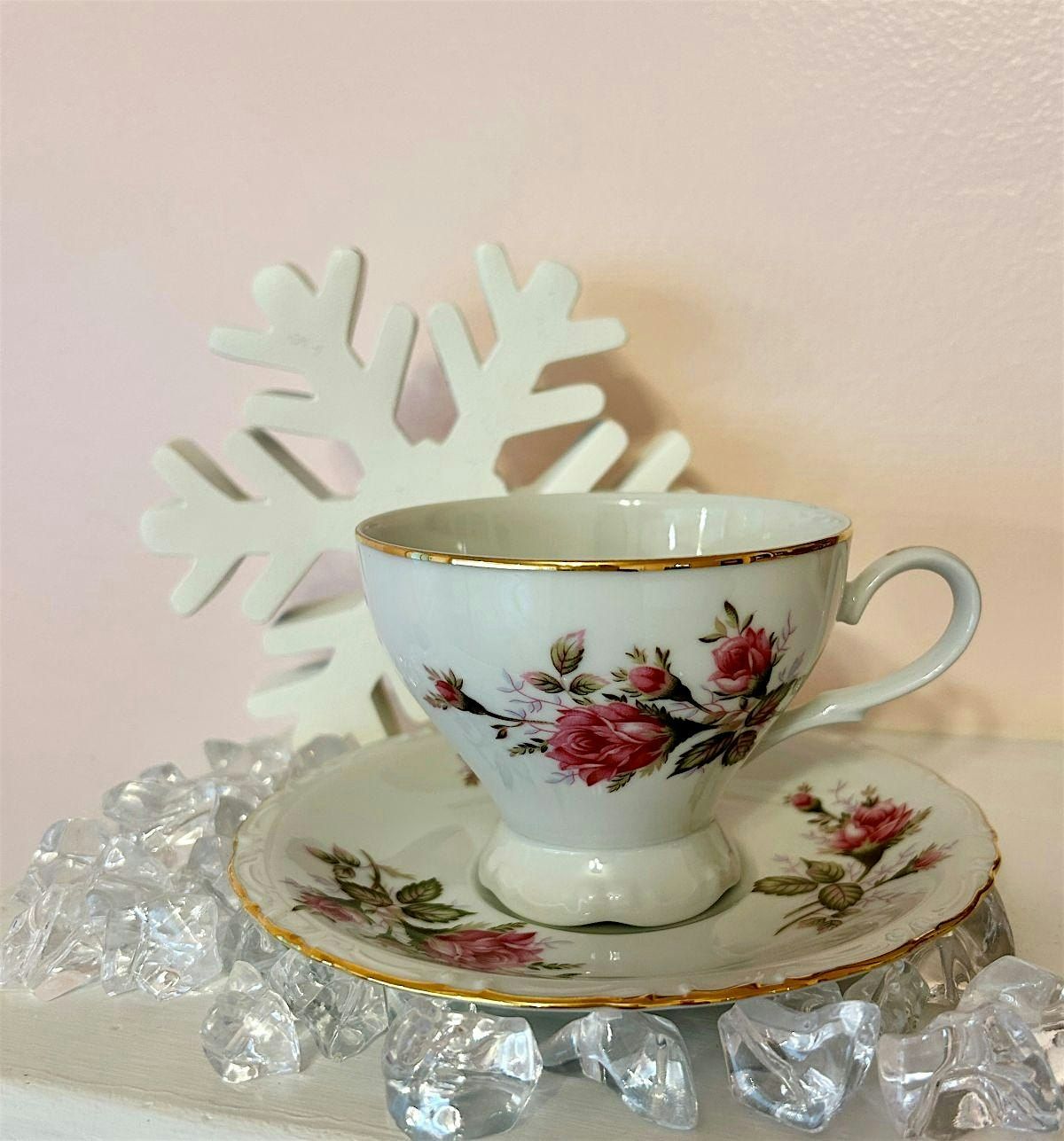 Charming Tea Time Holiday Theme
