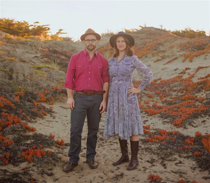 Misner & Smith backyard concert in Sebastopol