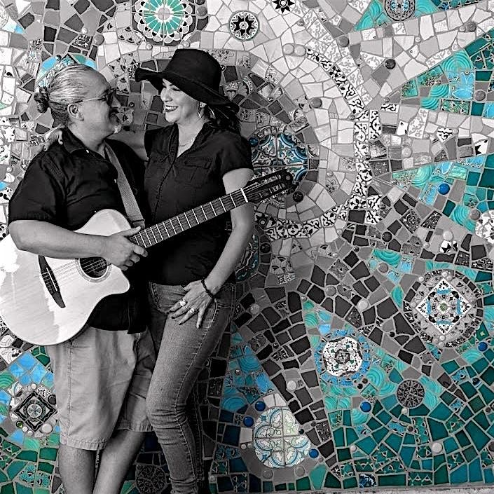 Beachwood Live Music | Performance by Porque Si and Monica O