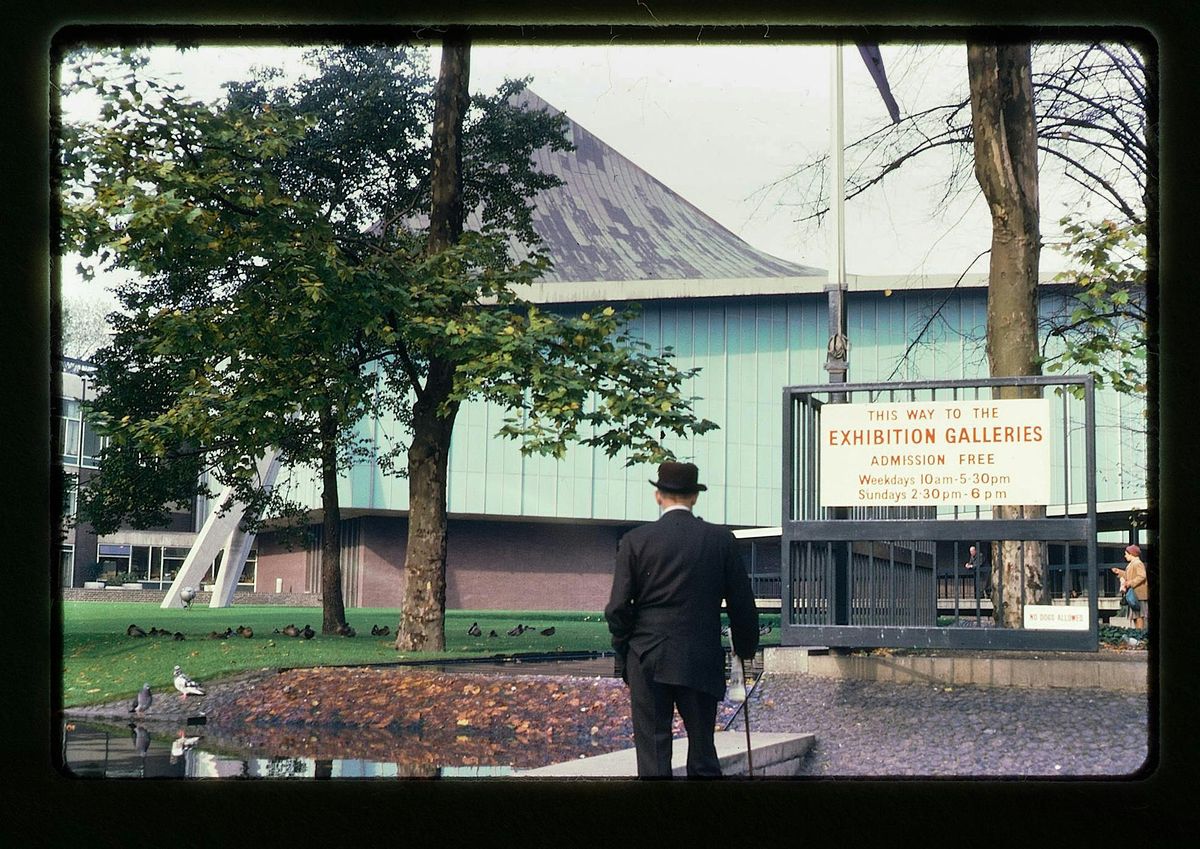 Workshop: Digitisation of textiles and Costume Photography