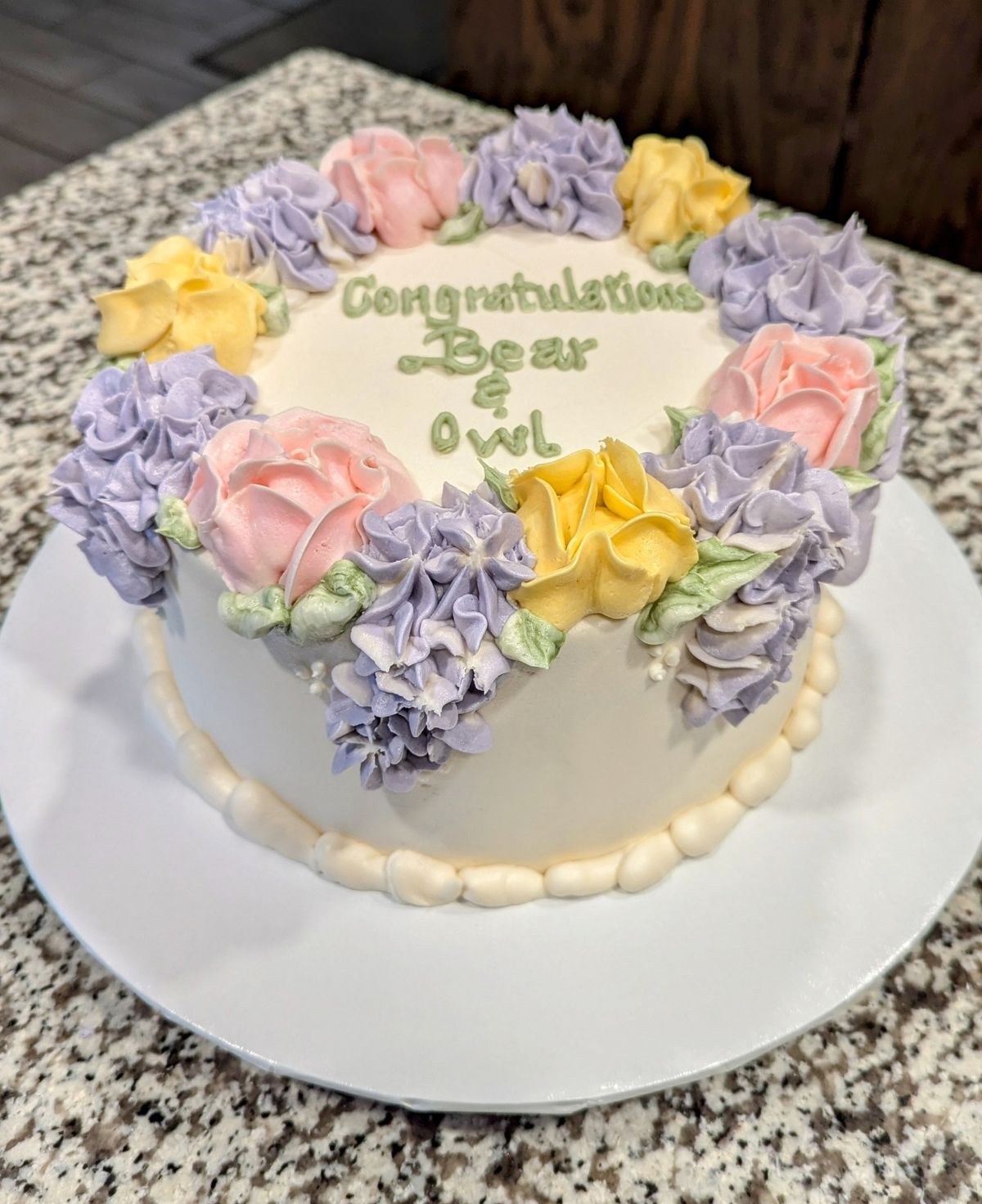 Cake Decorating at Sweet Bee - 3.1.25 - Limited Attendance