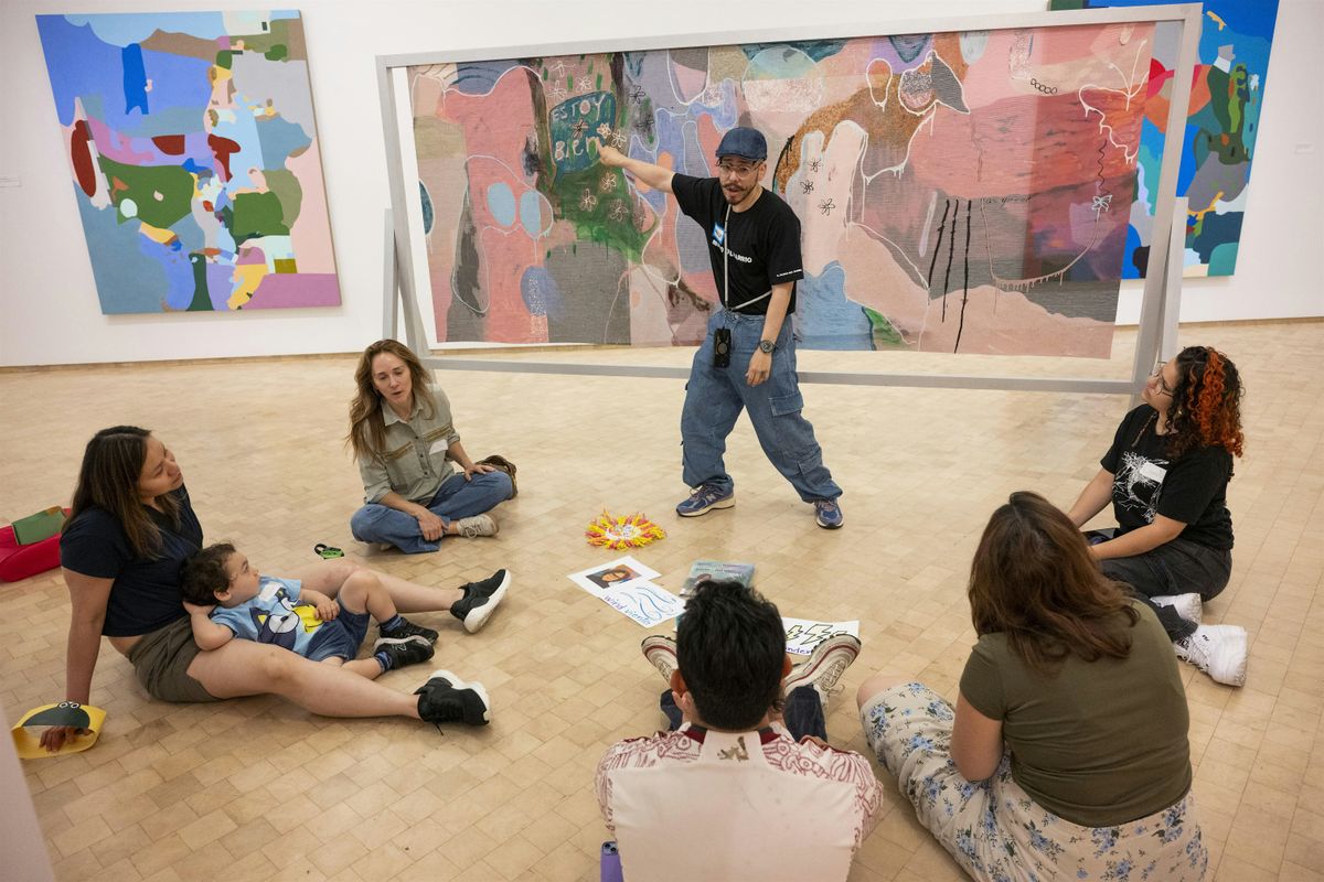 Coqu\u00ed Club: Hanging with Your Friends
