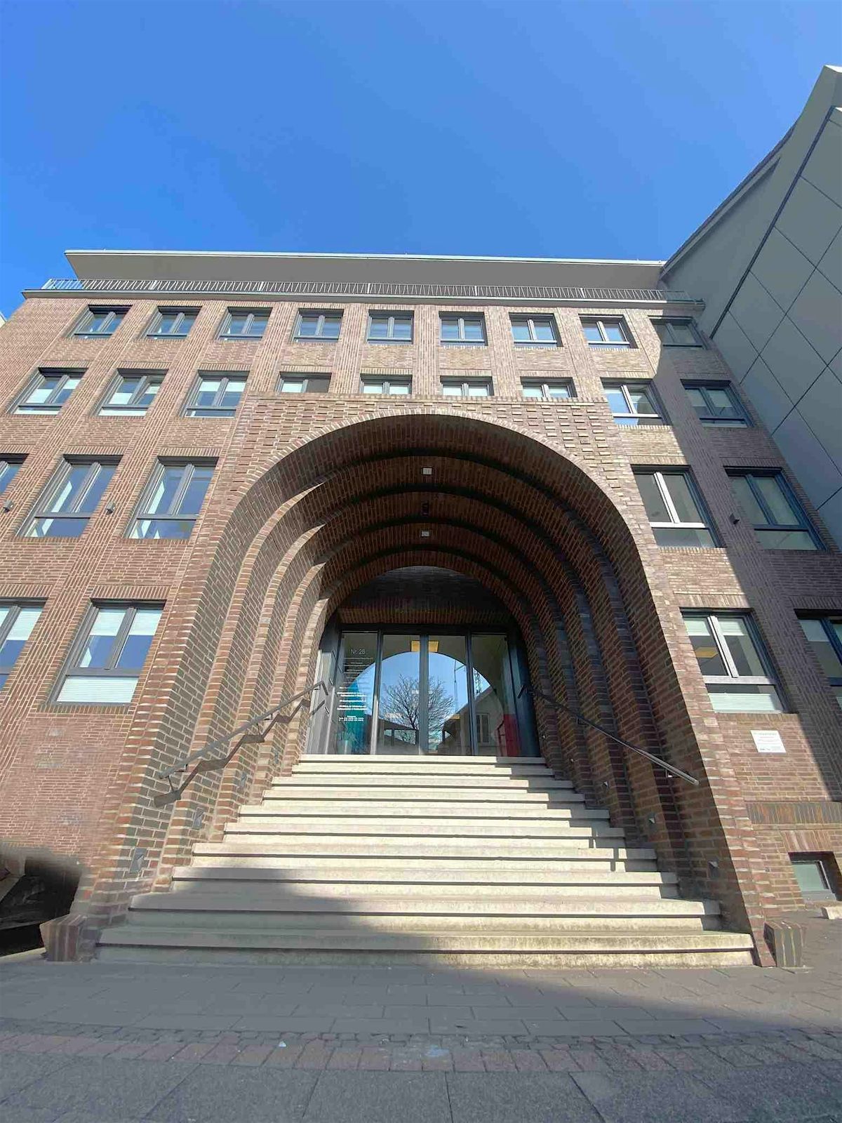 Oldenburg Audio Tour: Innovations, Icons & Industry in Bahnhofsviertel