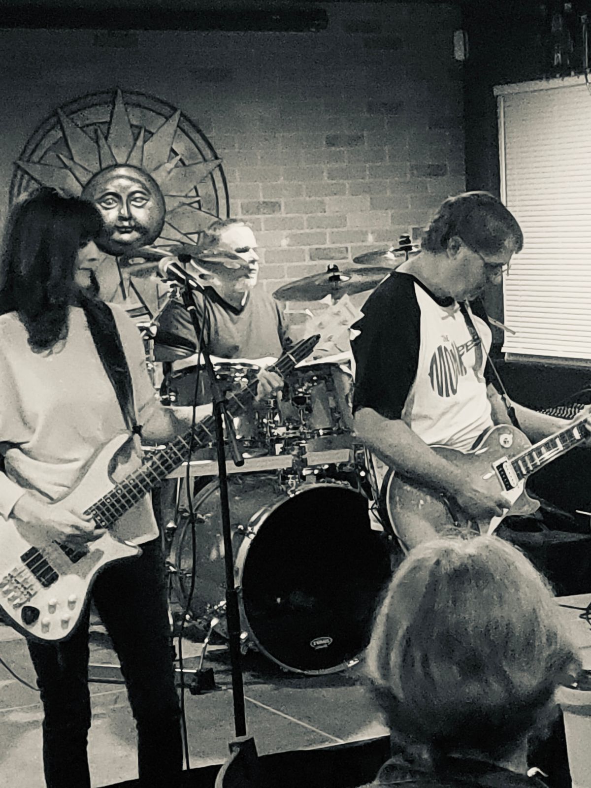 Rainy Night Band\u2026LIVE at Kelly\u2019s Pub