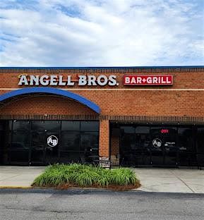 Lunch with the Bunch