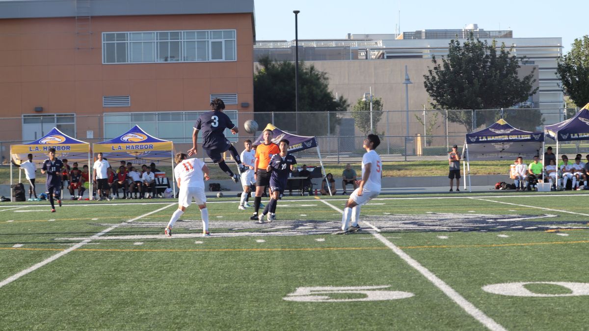 LAHC Men's Soccer Vs Compton