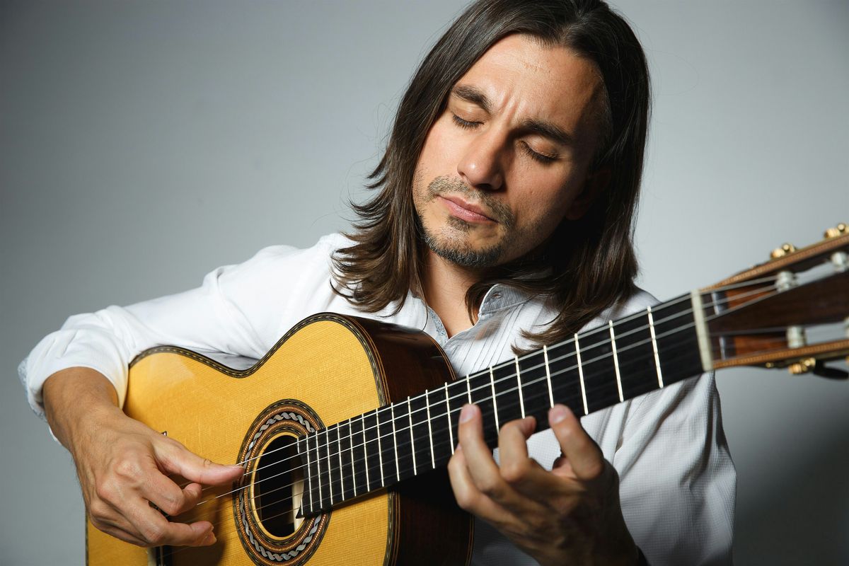 An Intimate Gala with Guitar Virtuoso: Artyom Dervoed "Tsar of the Guitar"