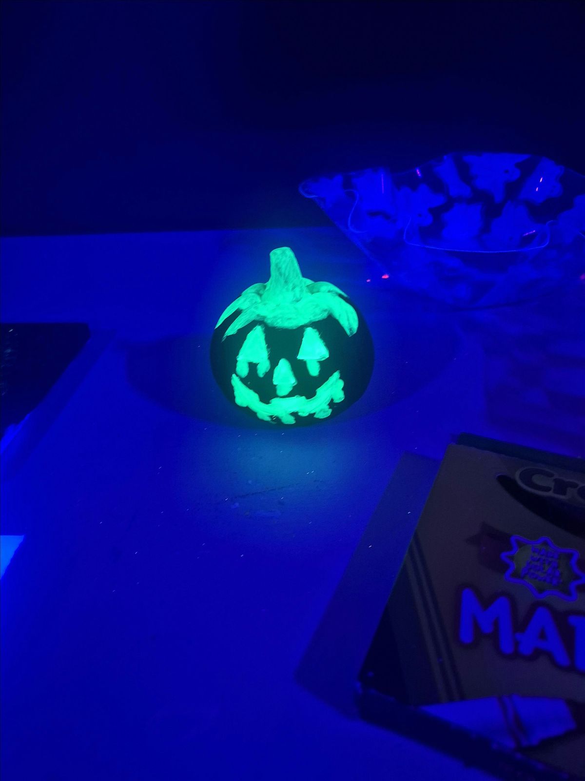 Kid's Glow in the dark painting