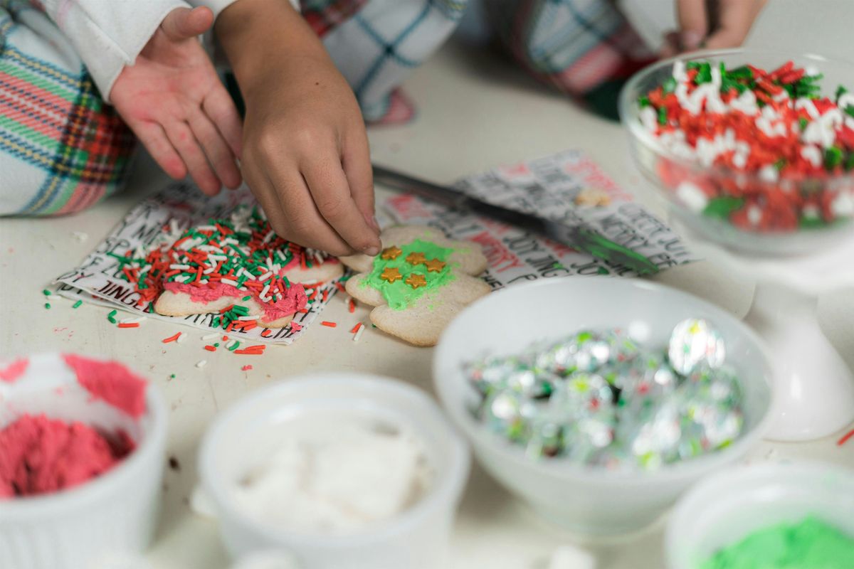 Cookie Decorating with the Grinch