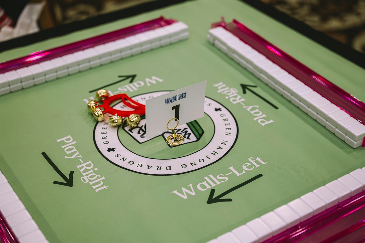 Merry Mahjong - Tournament & Holiday Market