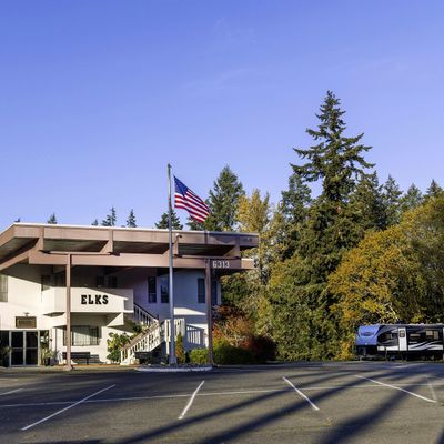 The 2388 Lakewood Elks Lodge And Event Center