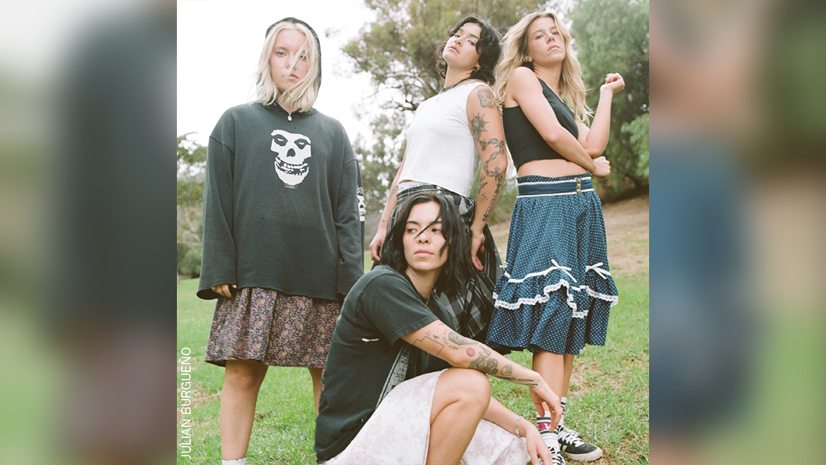 Parking Arcy Drive with Mercury (16+)