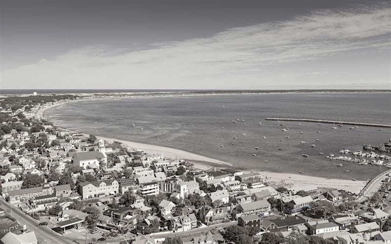 Provincetown Ghost Tour: Provincetown: Whispers in the Fog