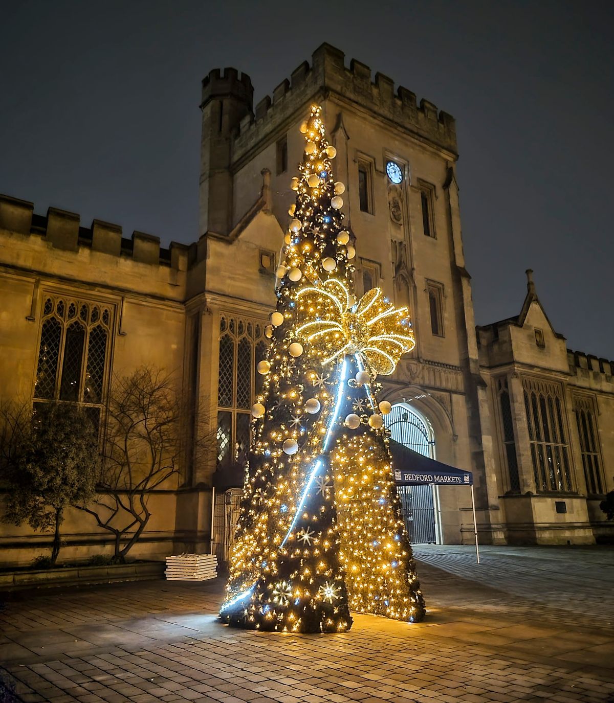 Bedford Christmas Lights Switch On 