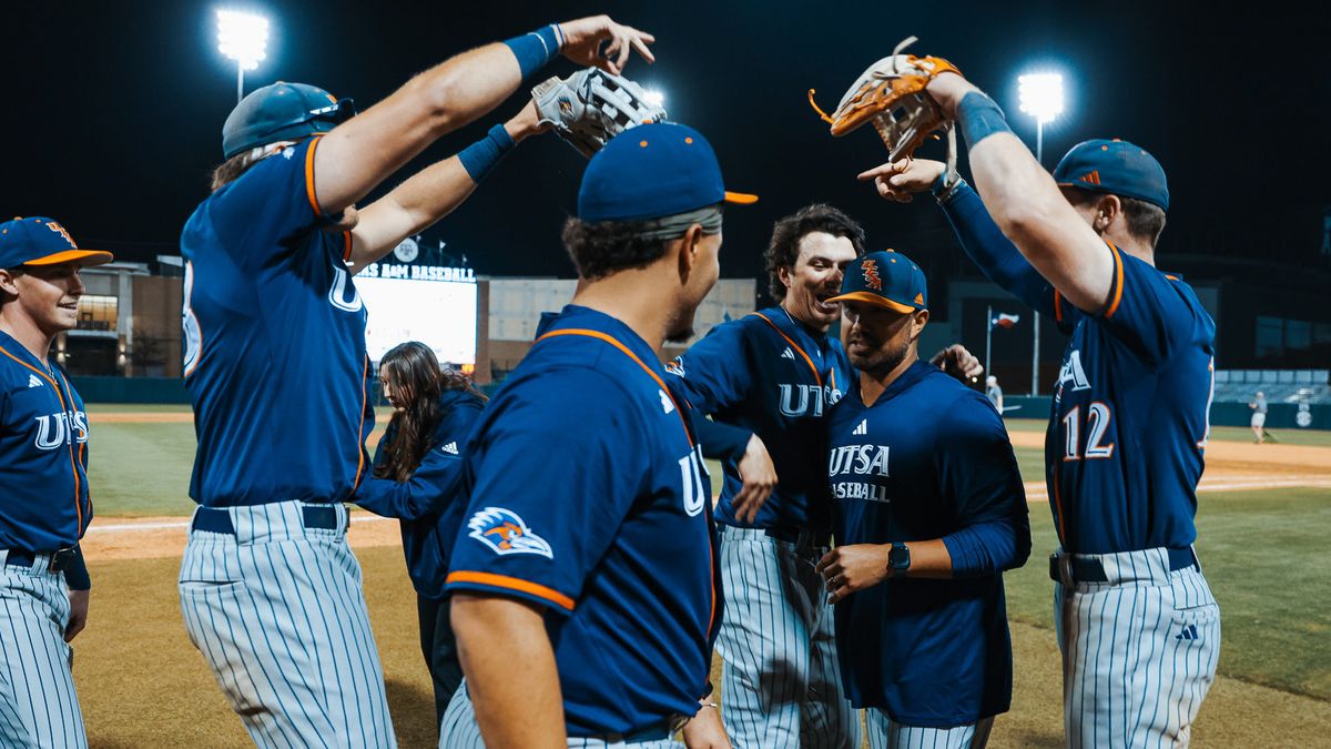 Parking UTSA Roadrunners at Texas A&M Aggies Baseball