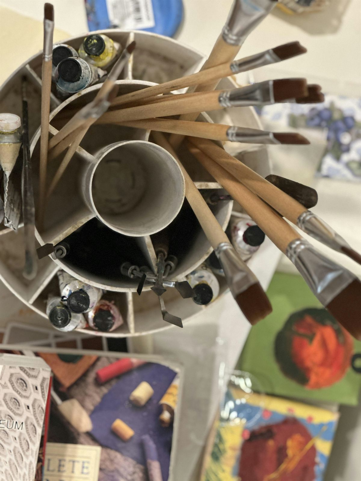 Thursday Studio Circle
