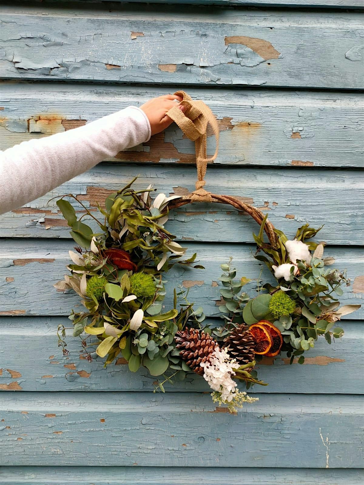 Sustainable Christmas Wreath - Floral Workshop Dec.2024