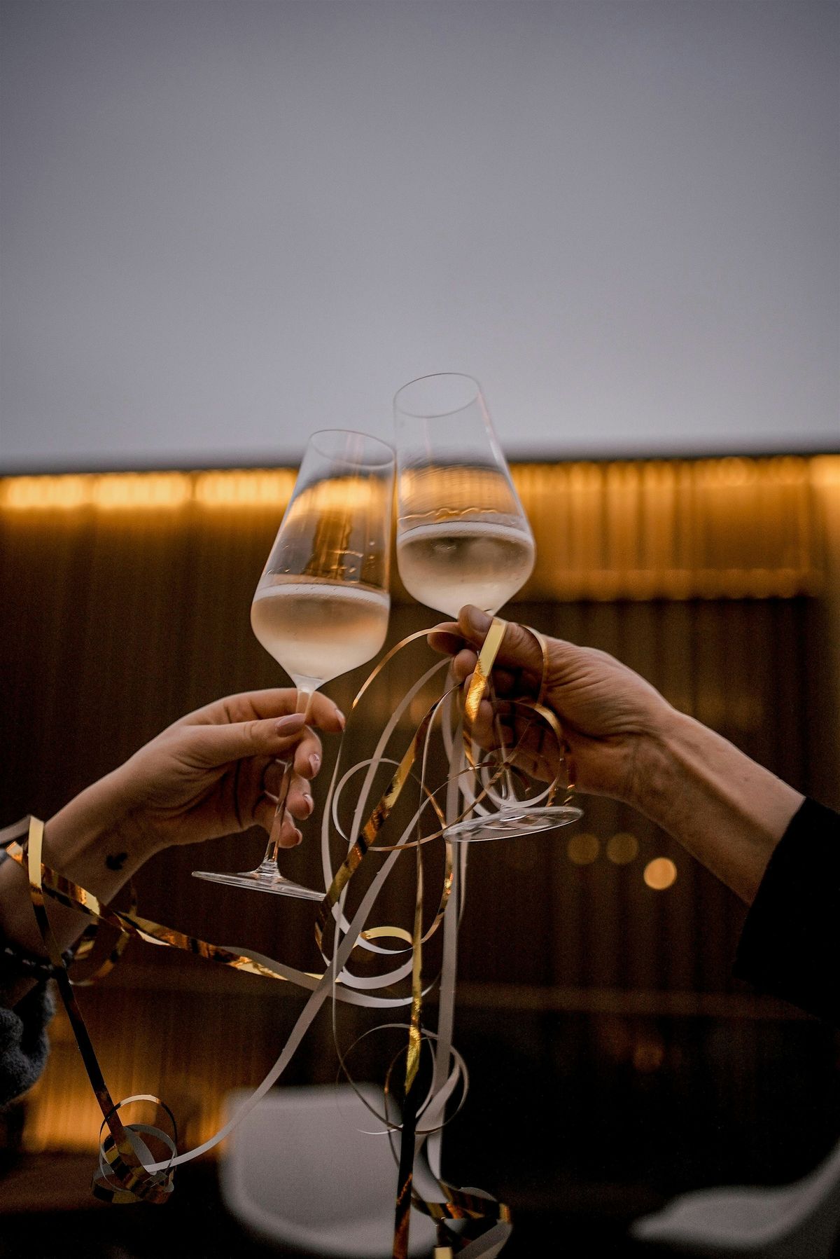 GOLDEN NIGHT - A celebration in luxury & light