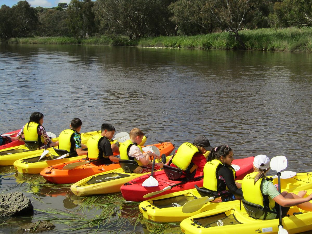 Junior Paddlers - Beginners 5 week Kayaking Club - Ages 8 - 13