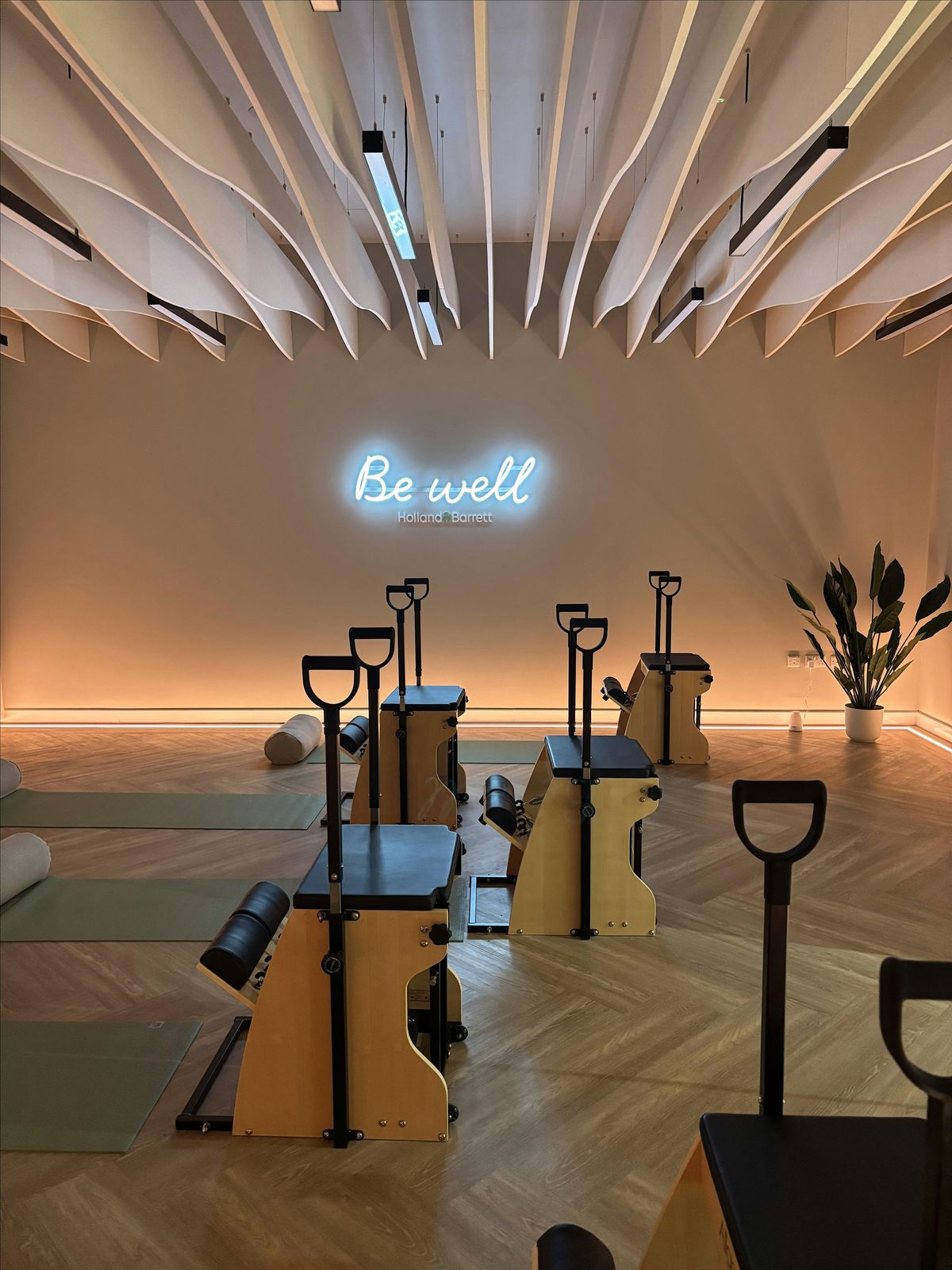 Lunchtime Power Pilates | Cardiff Wellness Studio | Holland & Barrett