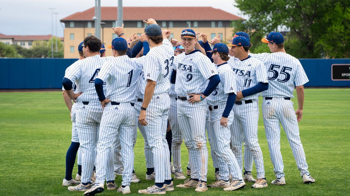 UTSA Roadrunners at Texas A&M Corpus Christi Islanders Baseball